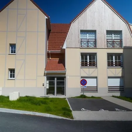 Appartement Chez Elsa, Confortable Neuf Avec Parking Prive